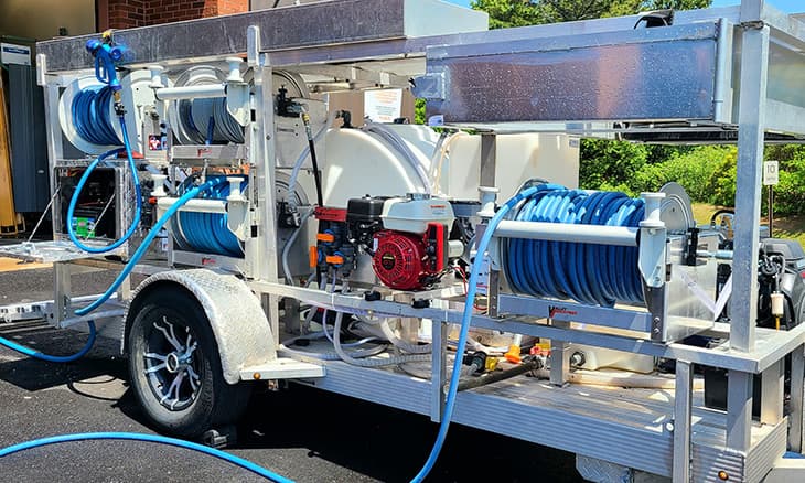 Custom-build pressure washers trailers